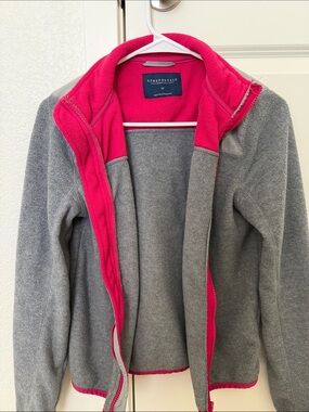 Aeropostale Gray & Pink Fleece Jacket